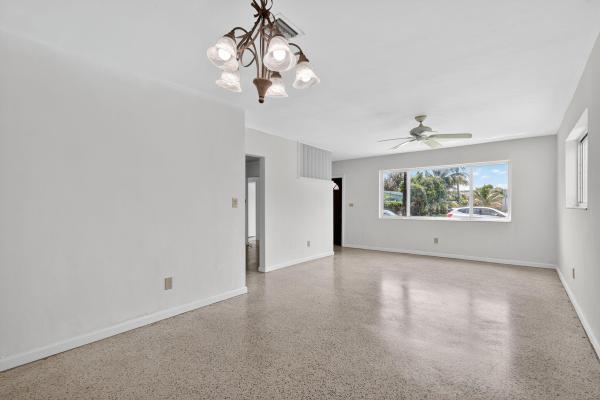 Parkway Estates, 17131 NW Miami Ct, Miami, Florida 33169, image 2