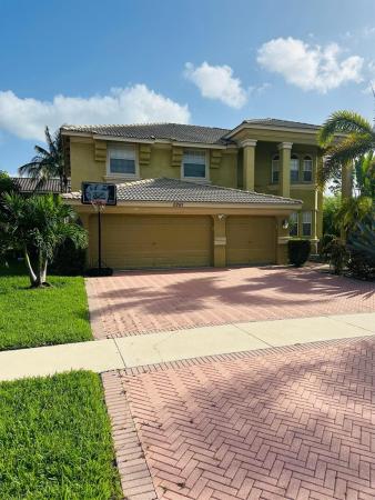 Walden, 2261 Ridgewood Cir, Royal Palm Beach, Florida 33411, image 1
