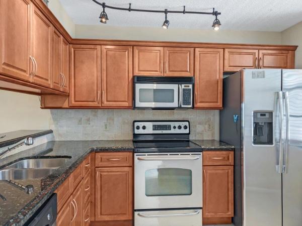 Whitehall, 3520 Whitehall Dr #203, West Palm Beach, Florida 33401, image 1