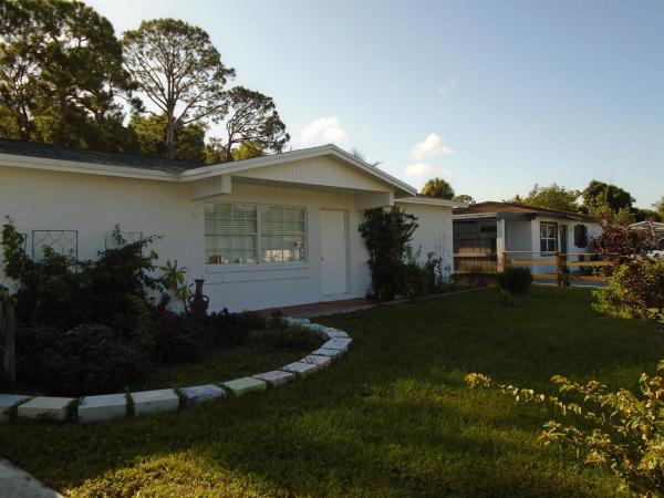 Gun Club Colony, 294 Springfield Dr, West Palm Beach, Florida 33415, image 1