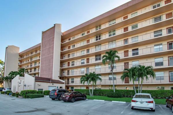 Bonaire Village, 14671 Bonaire Boulevard Blvd, Delray Beach, Florida 33446, image 1