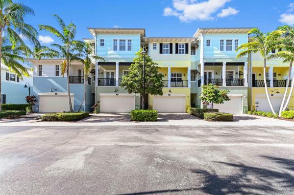 The Residences At Latitude Delray Beach, 217 N Latitude Cir, Delray Beach, Florida 33483, image 1