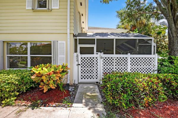 Wellesley At Boynton Beach, 3404 Hayden Ct, Boynton Beach, Florida 33436, image 2