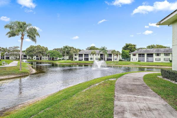 Sabal Ridge, 701 Sabal Ridge Cir #A, Palm Beach Gardens, Florida 33418, image 1