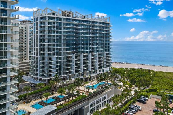 3100 N Ocean Dr #H-1710, Riviera Beach, Florida 33404, image 1