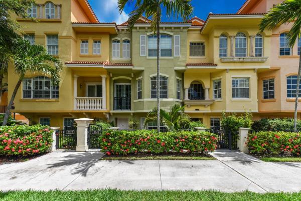 Harbour Oaks, 2570 Gardens Pkwy, Palm Beach Gardens, Florida 33410, image 1