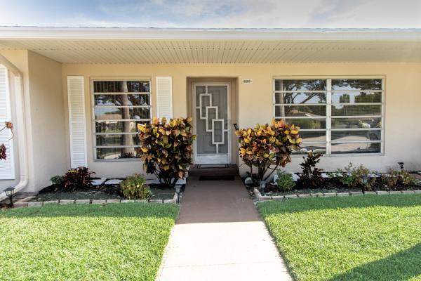 Boca Lakes, 8666 Bella Vista Dr #111, Boca Raton, Florida 33433, image 1