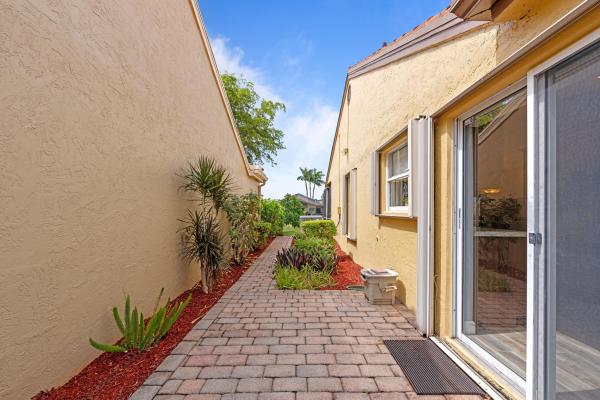 Brentwood Of Boca, 8174 Copenhagen Way, Boca Raton, Florida 33434, image 1