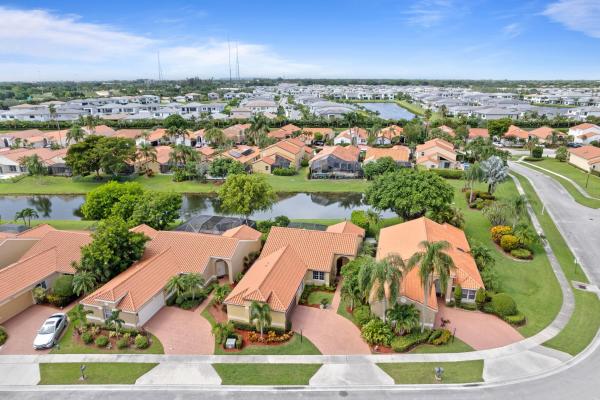 Brentwood Of Boca, 8174 Copenhagen Way, Boca Raton, Florida 33434, image 3