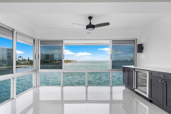 Wilshire East, 400 Wilma Cir #301, Riviera Beach, Florida 33404, image 1
