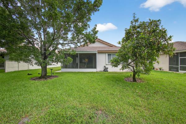 Pelican Cove At Baywinds, 9228 Clipper Ct, West Palm Beach, Florida 33411, image 3