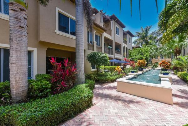 Waterside Village, 3033 Waterside Cir, Boynton Beach, Florida 33435, image 1