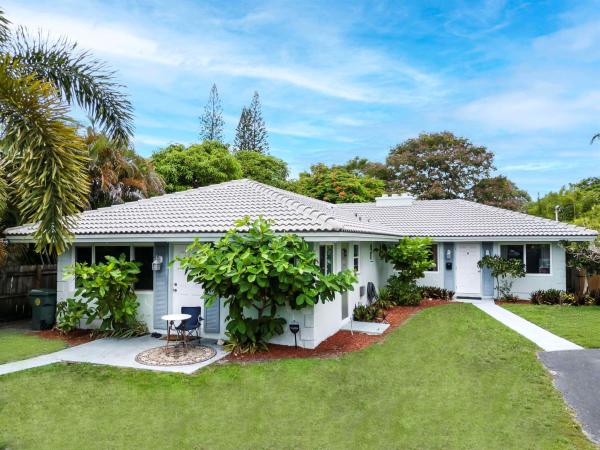 South Corals, 1680 NE 34th Ln, Oakland Park, Florida 33334, image 1