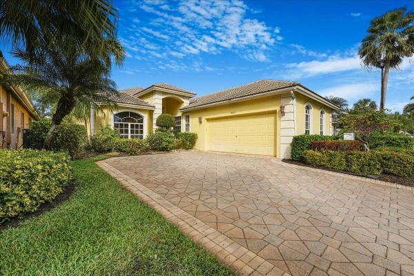 Oakmont At The Fountains Of Palm Beach, 5605 Fountains Dr, Lake Worth Beach, Florida 33467, image 1