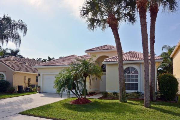 Bay Meadow Village, 6042 Newport Village Way, Lake Worth Beach, Florida 33463, image 1
