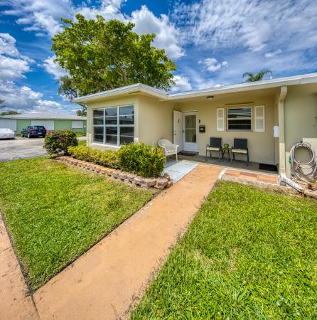Pine Point Villas, 211 Bayview Ave #A, Boynton Beach, Florida 33435, image 2
