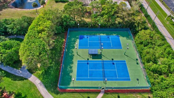 Brentwood Of Boca, 20021 Mona Cir, Boca Raton, Florida 33434, image 1