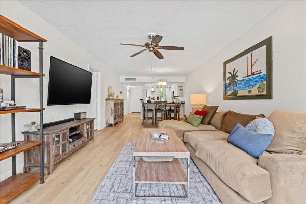 Boca Bayou, 21 Royal Palm Way #1050, Boca Raton, Florida 33432, image 1