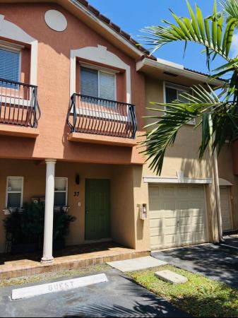 Bella Villagio, 37 SE 3rd Ave, Hallandale Beach, Florida 33009, image 1