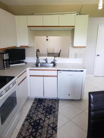 Trowbridge At Lakes Of Delray, 15364 Lakes Of Delray Blvd #59, Delray Beach, Florida 33484, image 2