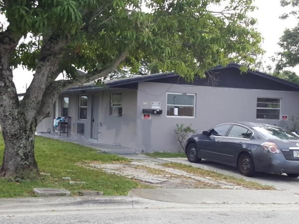 Robinson, 1233 Ac Evans St #1, Riviera Beach, Florida 33404, image 1