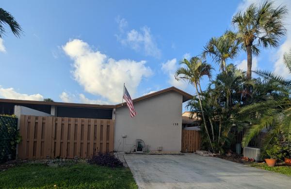Cedarwood Villas, 2400 SW 19th Ave #128, Boynton Beach, Florida 33426, image 1