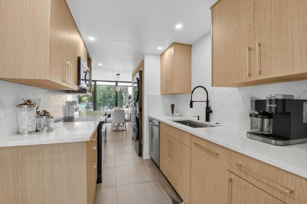 3702 Bridgewood Dr, Boca Raton, Florida 33434, image 1