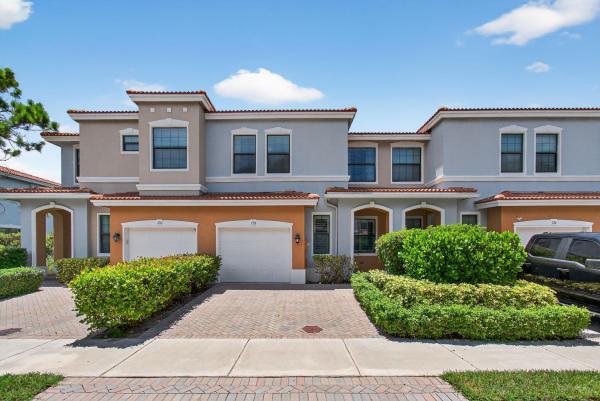 Gramercy Square, 130 W Astor Cir, Delray Beach, Florida 33484, image 1