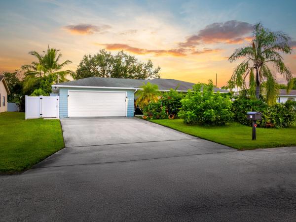 Riverview, 642 SE Streamlet Ave, Port St. Lucie, Florida 34983, image 1