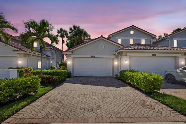 2105 Wingate Bnd, Wellington, Florida 33414, image 1