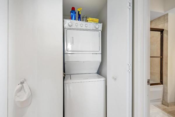 The Slade, 1551 N Flagler Dr #1210, West Palm Beach, Florida 33401, image 3