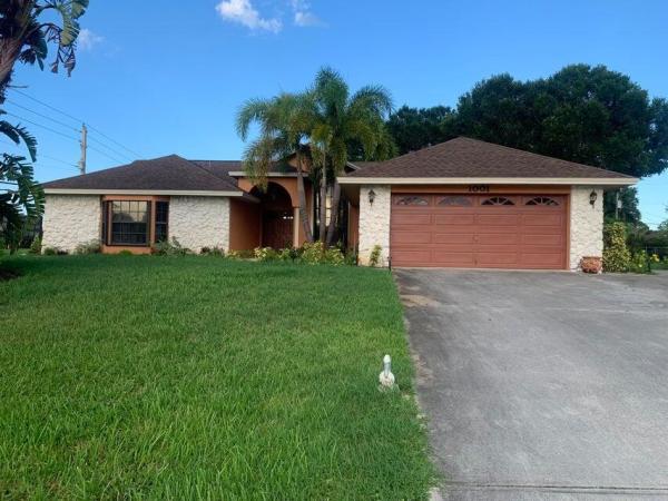 1001 SW Curtis St, Port St. Lucie, Florida 34983, image 1