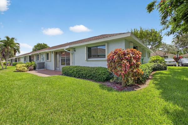 Bent Tree Villas East, 9855 Loquat Tree Run #A, Boynton Beach, Florida 33436, image 1