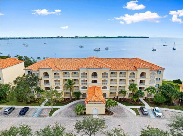 Harbour Isle West, 29 Harbour Isle Dr #203, Fort Pierce, Florida 34949, image 1