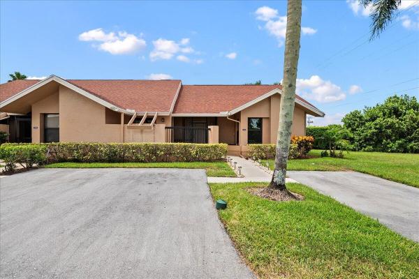 The Villas Of Waterberry, 11004 Hidden Lake Pl, Boca Raton, Florida 33498, image 1