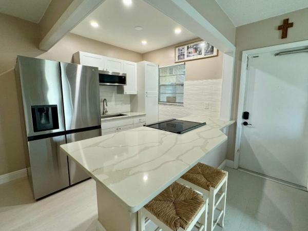 Townsite, 30 S J St #16, Lake Worth Beach, Florida 33460, image 2