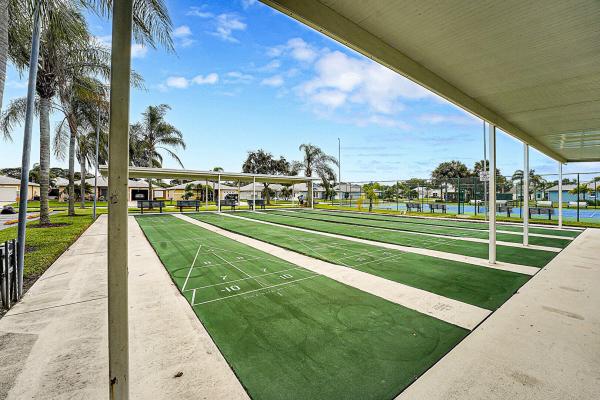 Palm Grove, 400 Paurotis, Fort Pierce, Florida 34982, image 2