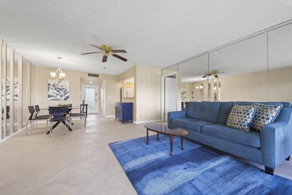 197 Capri E, Delray Beach, Florida 33484, image 2