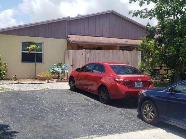 Parkway Village, 8663 Pluto Ter, West Palm Beach, Florida 33403, image 1