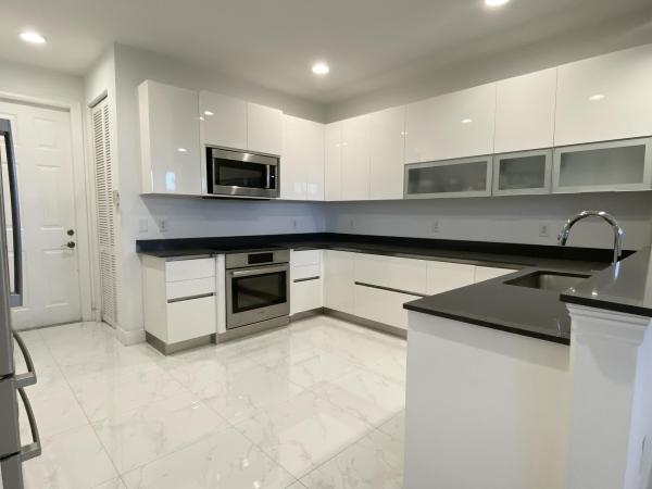 850 Millbrae Ct #2, West Palm Beach, Florida 33401, image 1