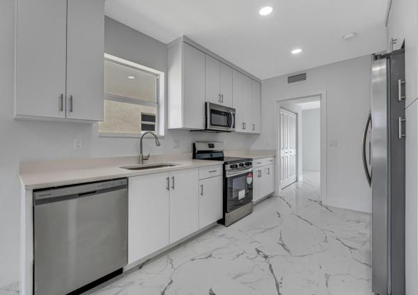 Cherry Hills, 410 NW 13th Ave, Boynton Beach, Florida 33435, image 1