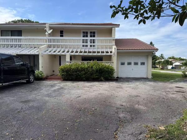 Palms Villas & Condos, 11601 NW 28th St #6e, Coral Springs, Florida 33065, image 1