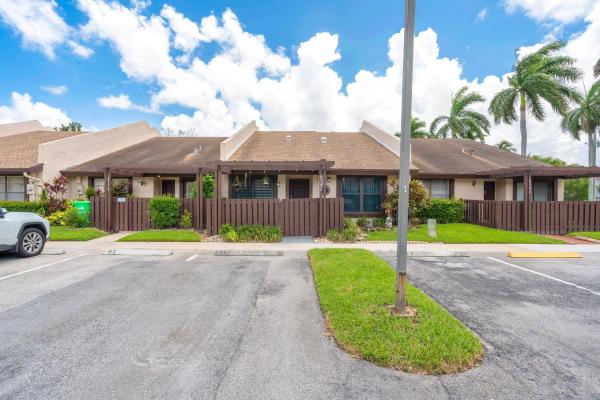 Maple Leaf Patio Villas At Springtree, 8382 NW 37th St, Sunrise, Florida 33351, image 1