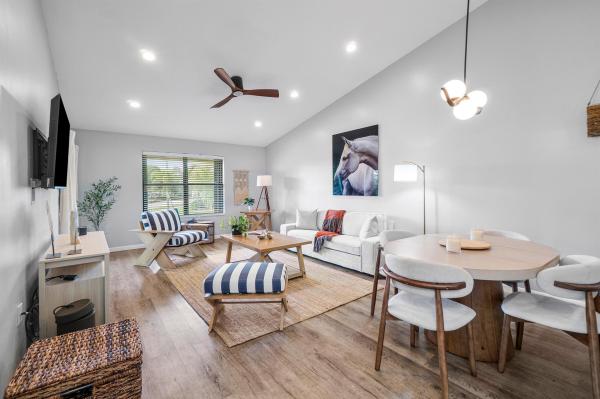Sheffield Woods At Wellington, 12950 Dartford Trl #16, Wellington, Florida 33414, image 1