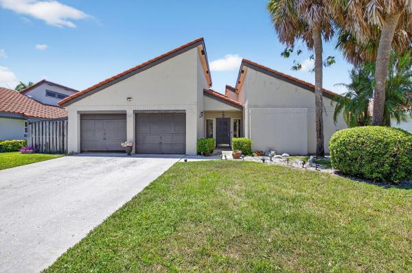 Estoville, 1543 SW 1st Ave, Boca Raton, Florida 33432, image 1