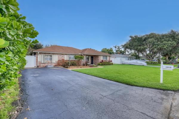 Lake Clarke Heights, 1915 Laurel Ln, Lake Clarke Shores, Florida 33406, image 1
