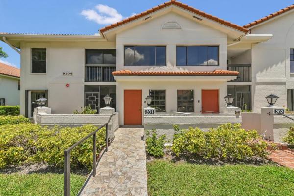 Sun Valley East, 9704 Sills Dr E #201, Boynton Beach, Florida 33437, image 1