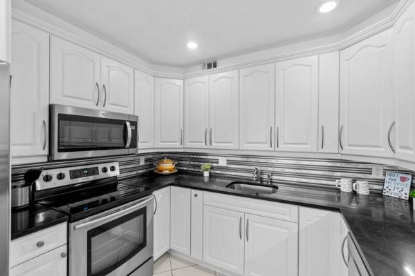 4013 Yarmouth A, Boca Raton, Florida 33434, image 1