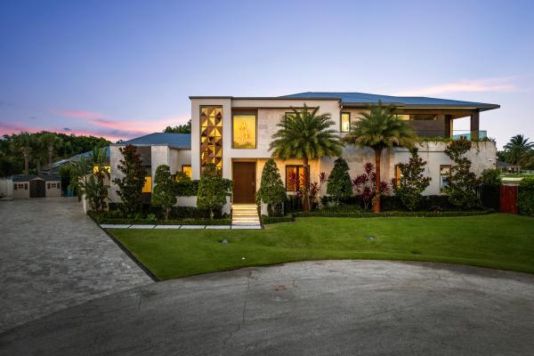 Lake Eden, 907 SW 37th Ct, Boynton Beach, Florida 33435, image 1
