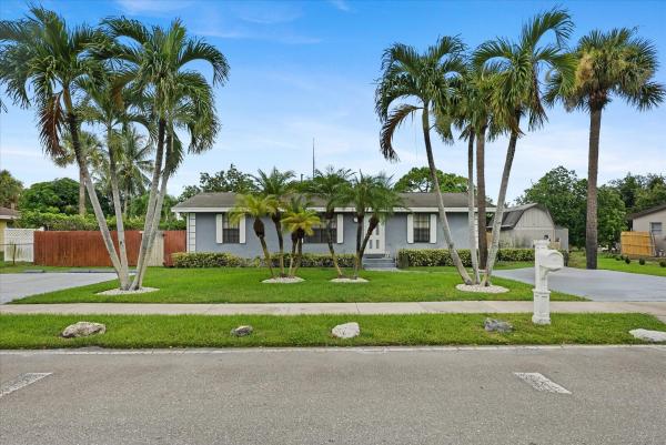 Bryn Mawr, 1705 Boardman Ave, Mangonia Park, Florida 33407, image 1
